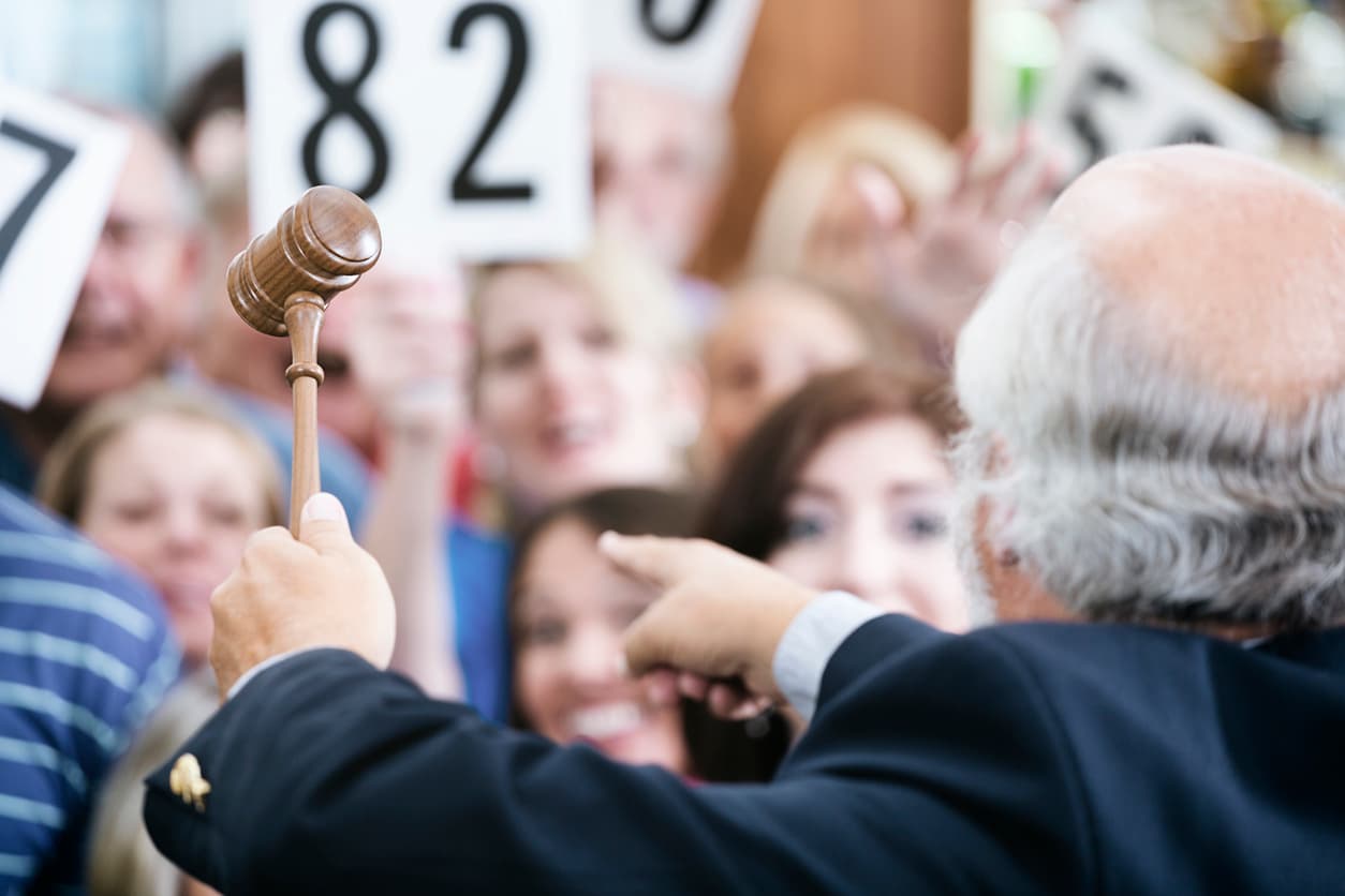 Auction Houses merchant services