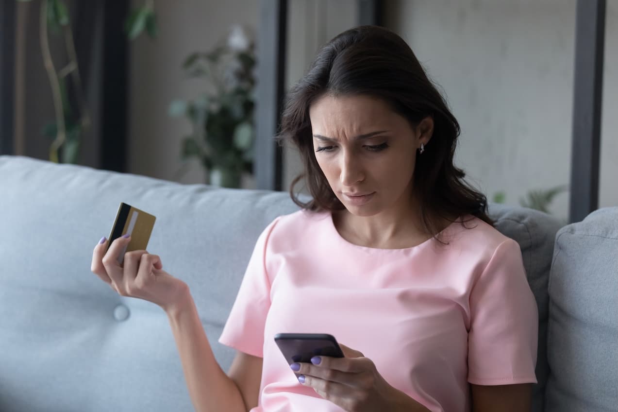 What instant approval and no credit check really mean for a merchant account